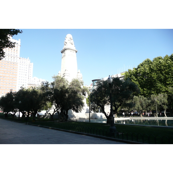 รูปถ่าย สเปน(Spain) มาดริค(Madrid) จัตุรัสเอสปัญญา(Plaza de Espana) 2007-09 69