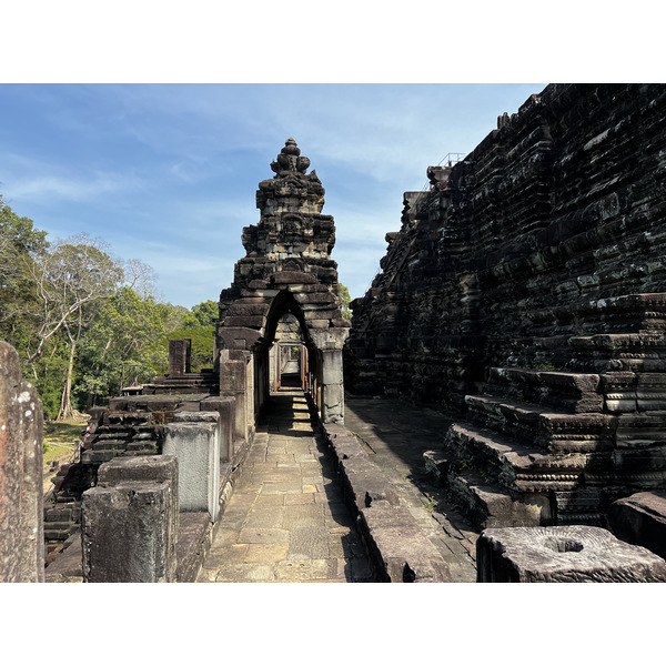 รูปถ่าย กัมพูชา(Cambodia) เสียมราฐ(Siem Reap) ปราสาทบาปวน(Baphuon) 2023-01 10