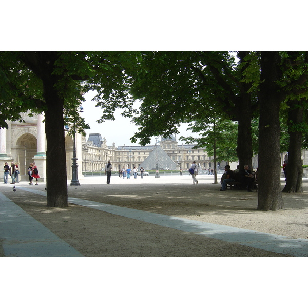 รูปถ่าย ฝรั่งเศส(France) ปารีส(Paris) สวนการูแซลแห่งลูฟวร์(Louvre Carrousel Garden) 2007-05 30