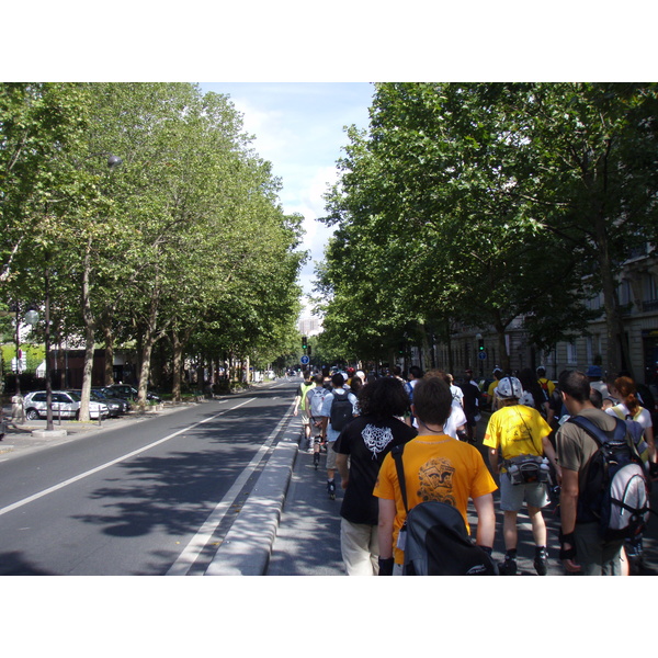 รูปถ่าย ฝรั่งเศส(France) ปารีส(Paris) เล่นสเก็ตในปารีส(Randonnee Roller et Coquillages) 2007-07 53