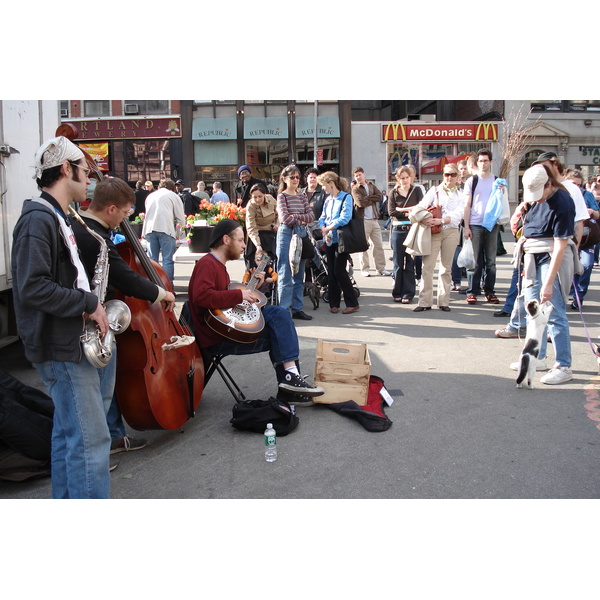 รูปถ่าย สหรัฐอเมริกา(United States) นิวยอร์ก(New York) ยูเนี่ยน  สแควร์(Union Square) 2006-03 13