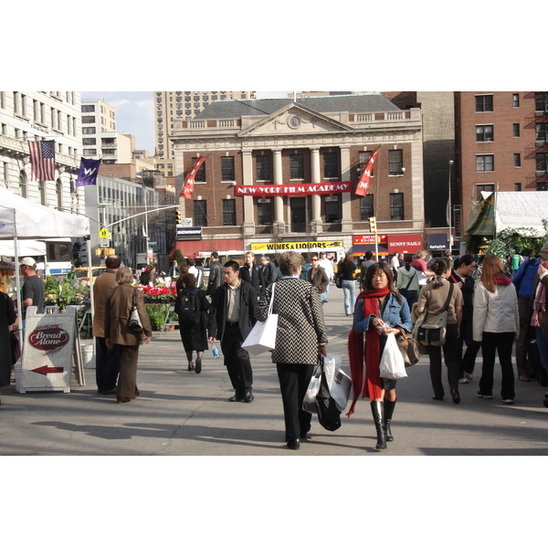 รูปถ่าย สหรัฐอเมริกา(United States) นิวยอร์ก(New York) ยูเนี่ยน  สแควร์(Union Square) 2006-03 12