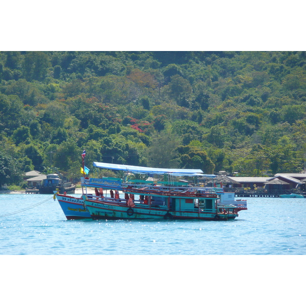 รูปถ่าย ไทย(Thailand) ถนนจากพัทยาไปเกาะเสม็ด(Pattaya to Ko Samet road) 2008-12 95