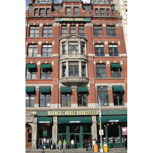 รูปถ่าย สหรัฐอเมริกา(United States) นิวยอร์ก(New York) ยูเนี่ยน  สแควร์(Union Square) 2006-03 9