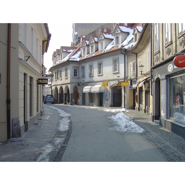 รูปถ่าย สโลวีเนีย(Slovenia) ลีอูบลีอานา(Ljubljana) 2005-03 16