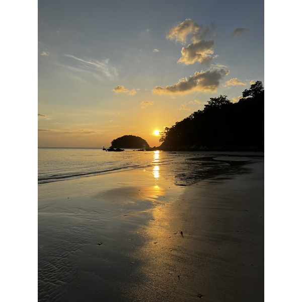 รูปถ่าย ไทย(Thailand) ภูเก็ต(Phuket) หาดกะตะ(Kata Beach) 2021-12 14