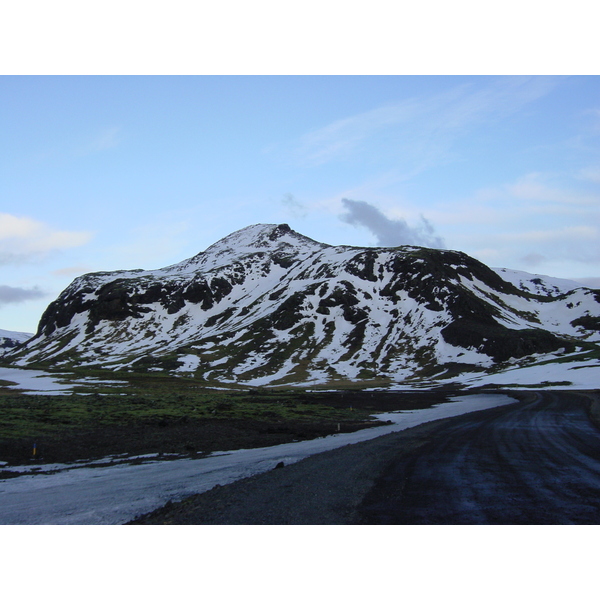 รูปถ่าย ไอซ์แลนด์(Iceland) ถนนหมายเลข 39 ไปเรคยาวิก(Road 39 to Reykjavik) 2003-03 1