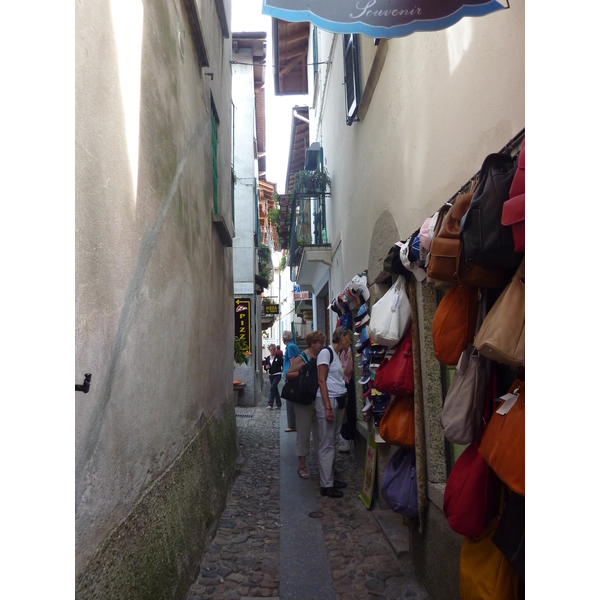 รูปถ่าย อิตาลี(Italy) เกาะอีโซลาเปสกาโตรี(Isola Pescatori) 2009-06 20