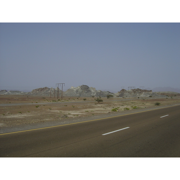 รูปถ่าย โอมาน(Oman) จากบูไรมิไปถนนโซฮาร์(Buraimi to Sohar road) 2005-03 8