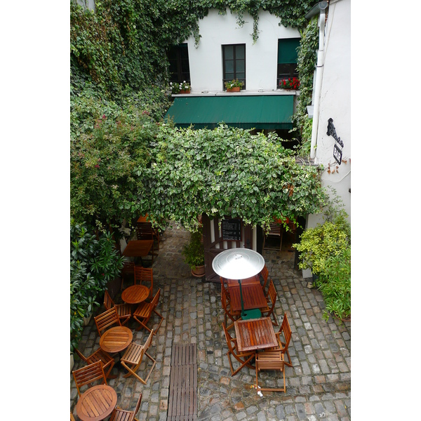 รูปถ่าย ฝรั่งเศส(France) ปารีส(Paris) มังท์มาร์เทรอ(Montmartre) 2007-06 12