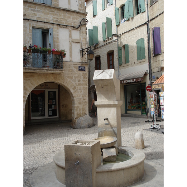 รูปถ่าย ฝรั่งเศส(France) โซเมียร์(Sommieres) 2006-06 73
