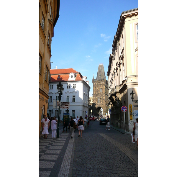 รูปถ่าย สาธารณรัฐเช็ก(Czech Republic) ปราก(Prague) เซเลทน่า(Celetna) 2007-07 15