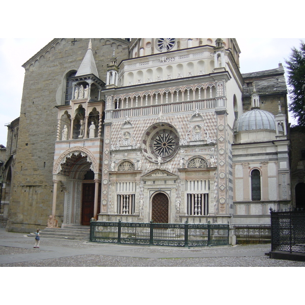 รูปถ่าย อิตาลี(Italy) แบร์กาโม(Bergamo) 2002-07 19