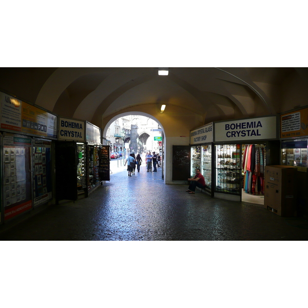 รูปถ่าย สาธารณรัฐเช็ก(Czech Republic) ปราก(Prague) เซเลทน่า(Celetna) 2007-07 35