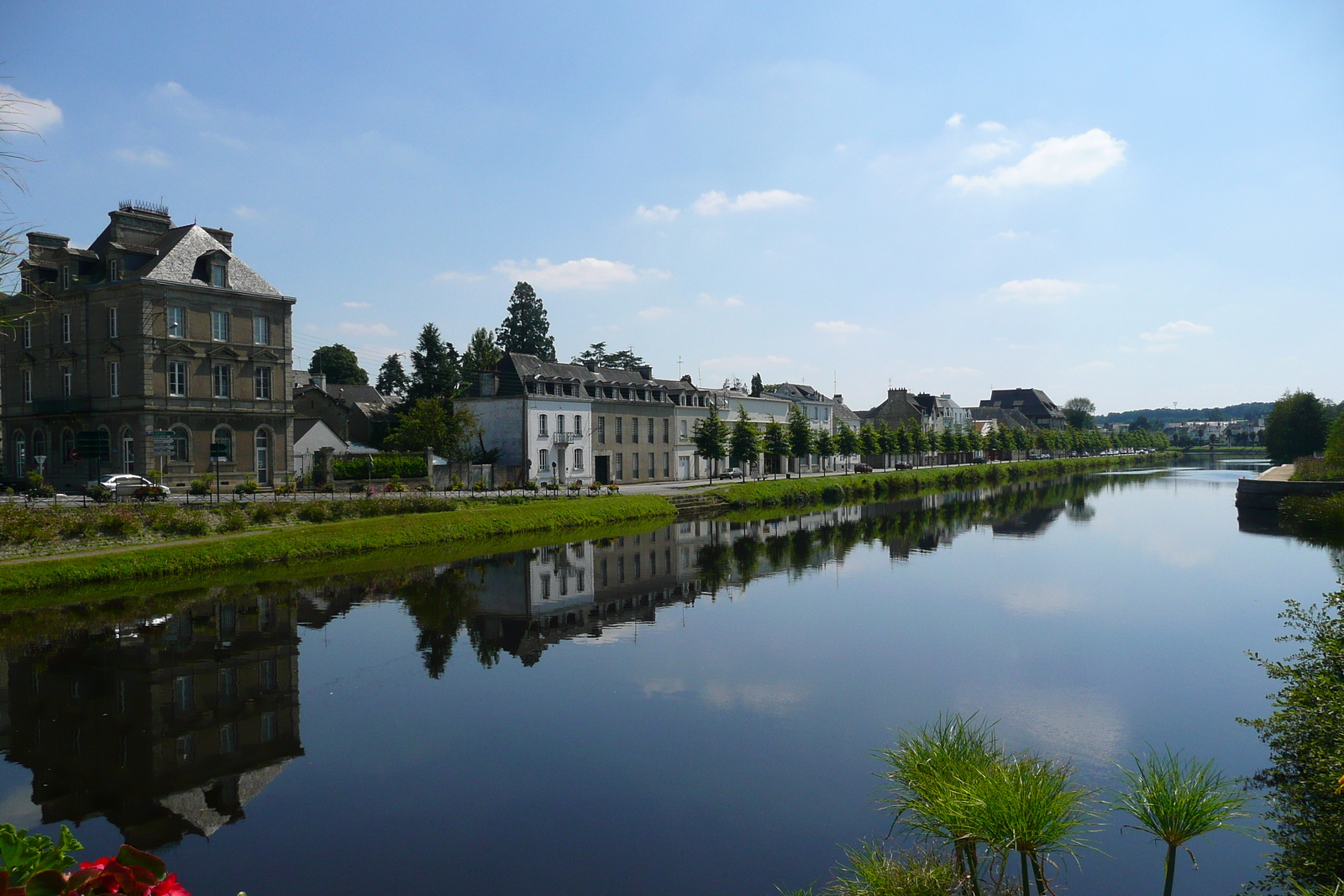 รูปถ่าย ฝรั่งเศส(France) ปองติวี่(Pontivy) 2007-08 12