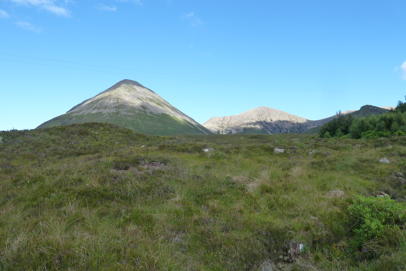 รูปถ่าย อังกฤษ(United Kingdom) เกาะสกาย(Skye) เทือกเขาคูลิน(The Cuillin) 2011-07 72