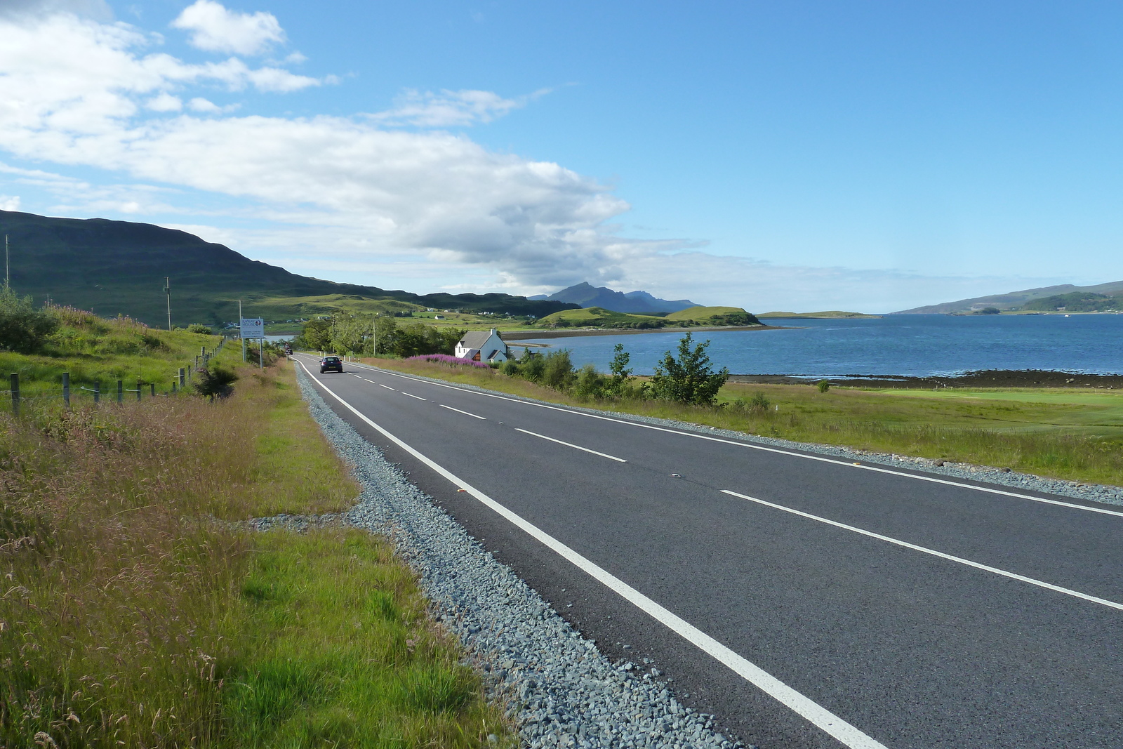 รูปถ่าย อังกฤษ(United Kingdom) เกาะสกาย(Skye) เทือกเขาคูลิน(The Cuillin) 2011-07 71