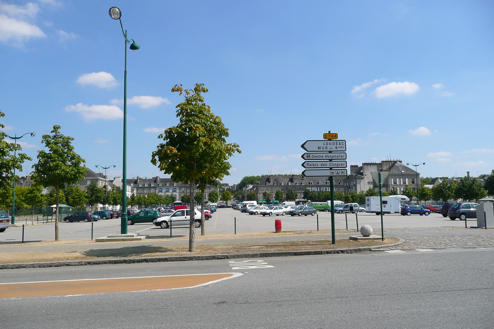 รูปถ่าย ฝรั่งเศส(France) ปองติวี่(Pontivy) 2007-08 31