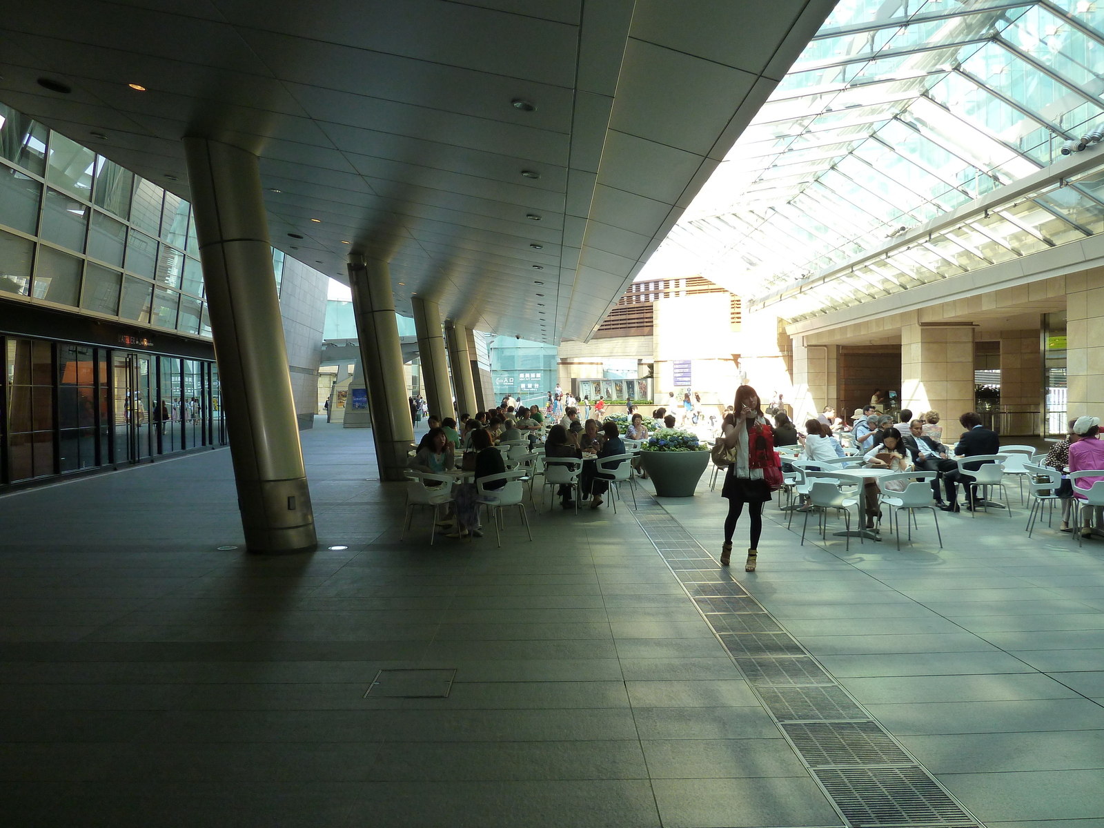 รูปถ่าย ญี่ปุ่น(Japan) โตเกียว(Tokyo) รปปงงิฮิลส์(Roppongi Hills) 2010-06 2