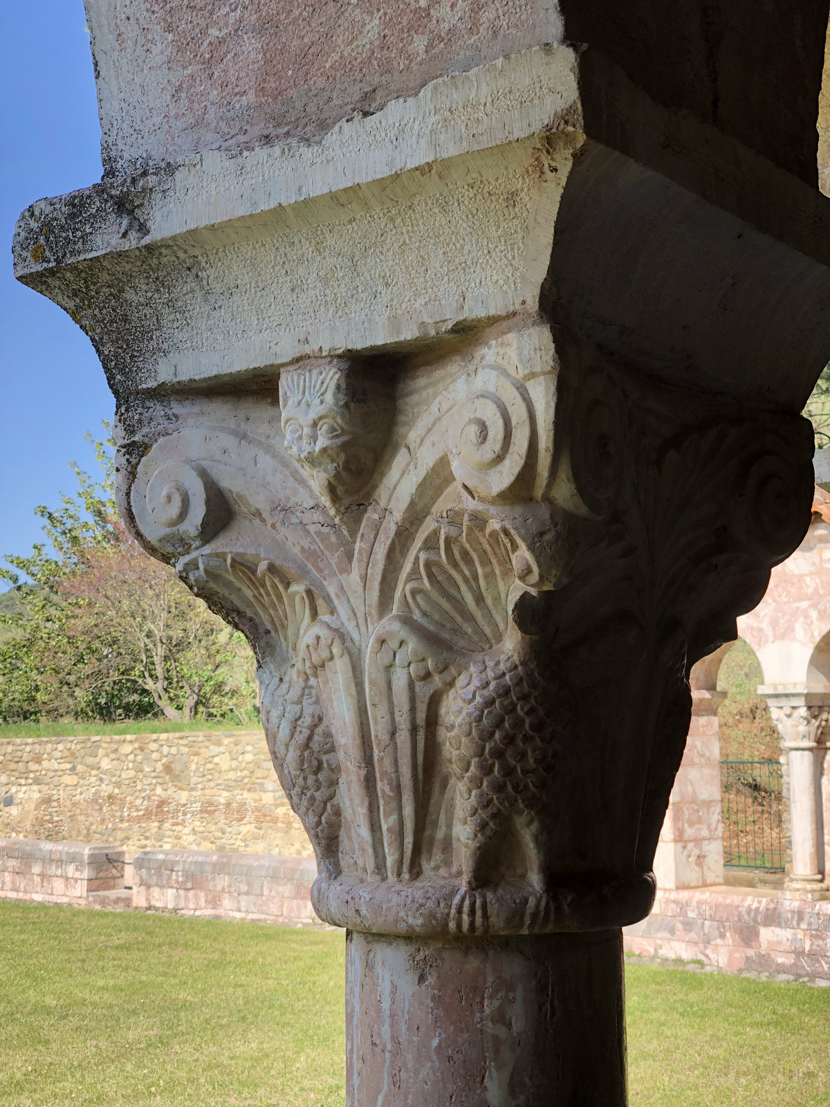 รูปถ่าย ฝรั่งเศส(France) แอบบีแซ็งมีแชลเดอกุกซา(Abbaye Saint-Michel de Cuxa) 2018-04 59