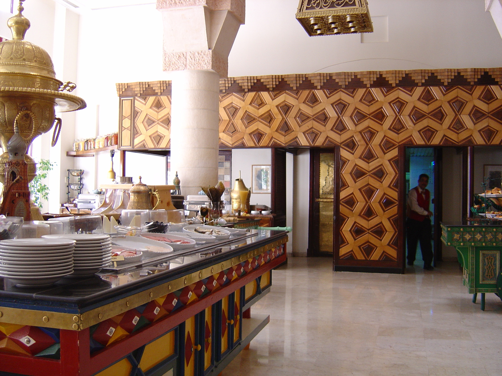 รูปถ่าย จอร์แดน(Jordan) เปตร้า(Petra) โรงแรมเมอเวนพิค(Movenpick Hotel) 2004-10 34