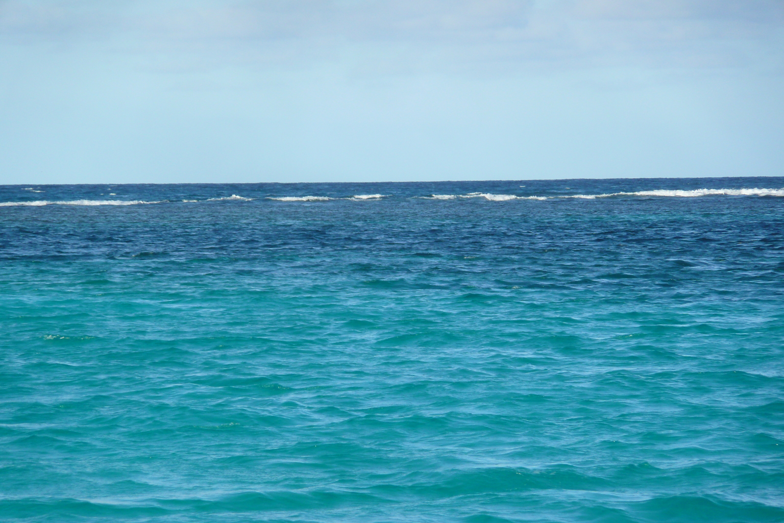รูปถ่าย นิวแคลิโดเนีย(New Caledonia) เกาะลีฟู(Lifou) อ่าวชาโตบรีย็อง(Chateaubriand Bay) 2010-05 68