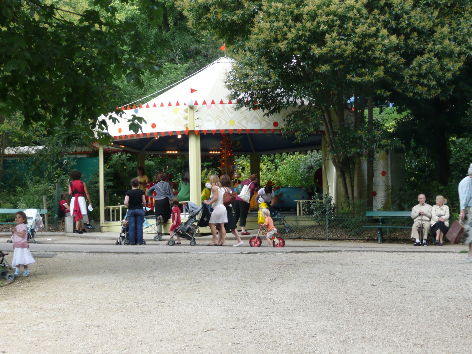 รูปถ่าย ฝรั่งเศส(France) ปารีส(Paris) สวนบุต-โชมง(Parc des Buttes Chaumont) 2007-08 271