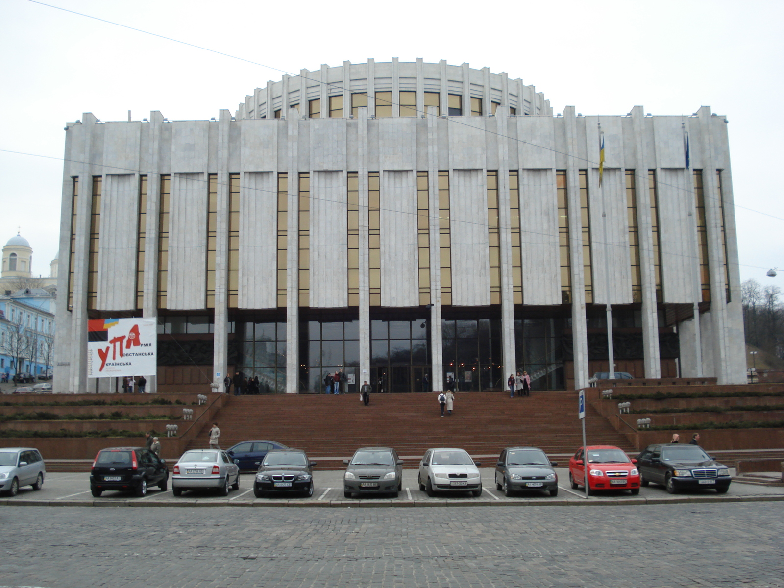 รูปถ่าย ยูเครน(Ukraine) เคียฟ(Kiev) ถนนเครชชาตือค(Kreschatyk Street) 2007-03 40