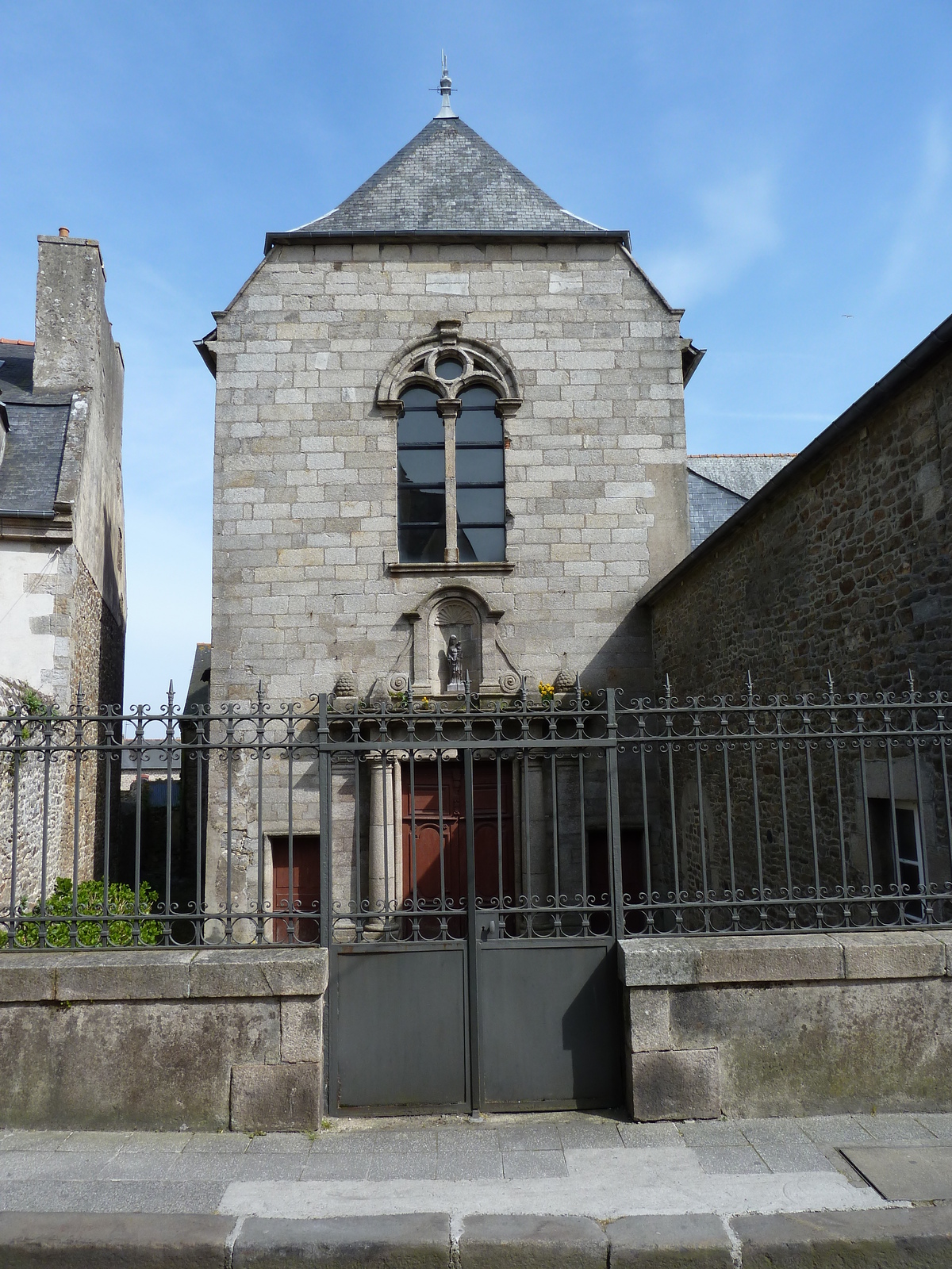 รูปถ่าย ฝรั่งเศส(France) ดีน็อง(Dinan) 2010-04 14