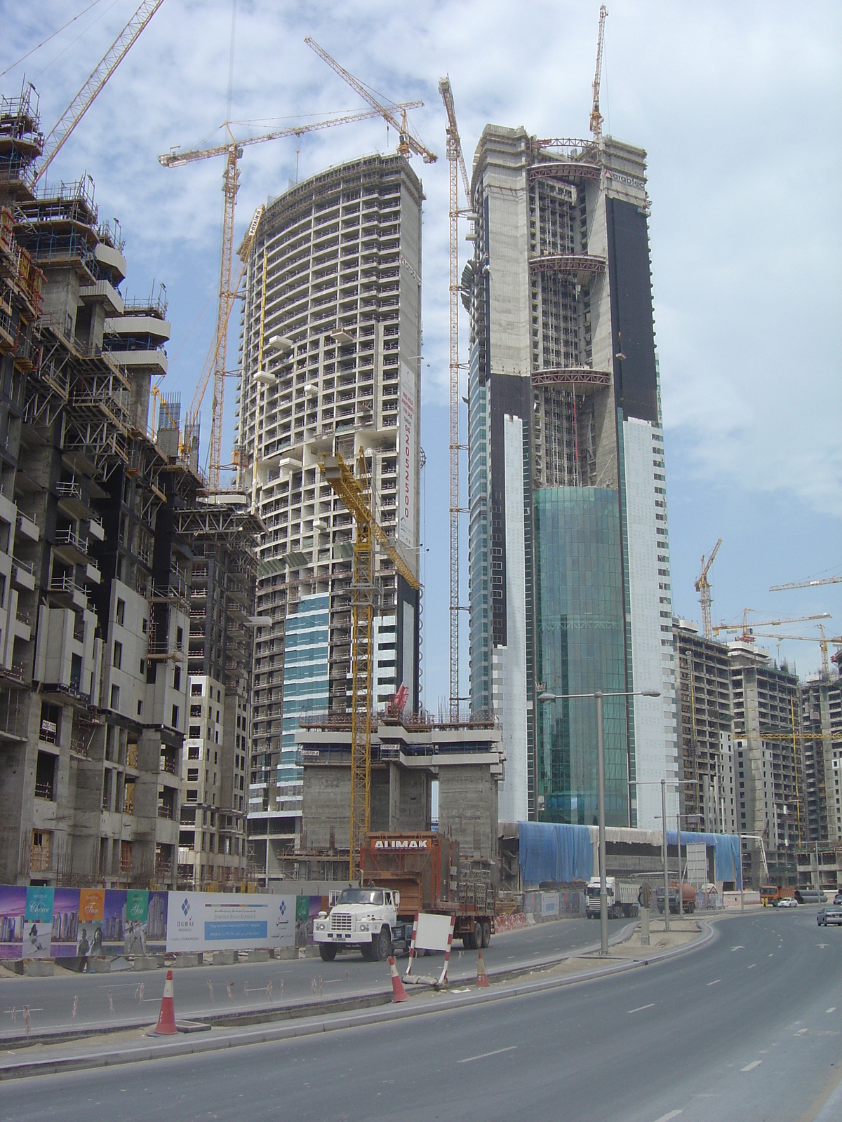 รูปถ่าย สหรัฐอาหรับเอมิเรตส์(United Arab Emirates) ดูไบ(Dubai) หาดจุมัยเราะห์(Jumeirah Beach) 2005-03 27