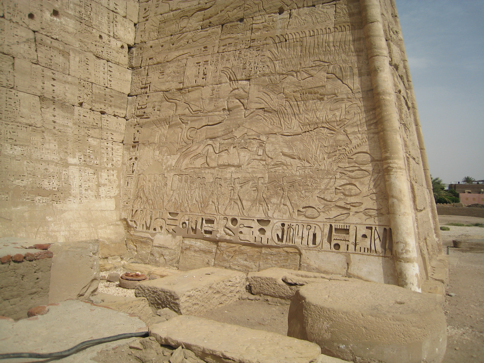รูปถ่าย อียิปต์(Egypt) ลูซอร์(Luxor) 2007-04 59