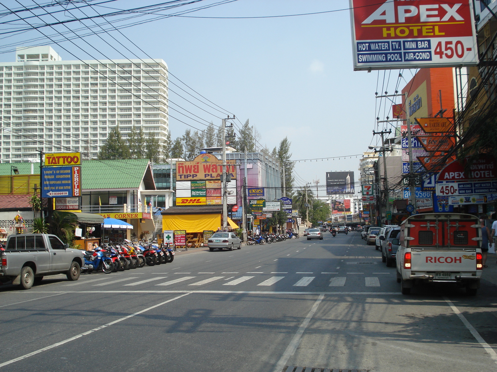 รูปถ่าย ไทย(Thailand) พัทยา(Pattaya) ถนนพัทยาสาย 2(Pattaya 2nd road) 2008-01 5