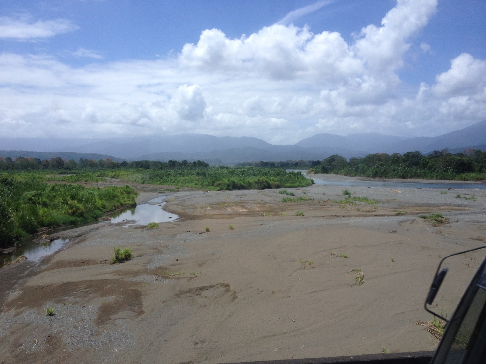 รูปถ่าย คอสตาริกา(Costa Rica) จากลีมอนไปซีกีร์เรส(Limon to Siquirres) 2015-03 33