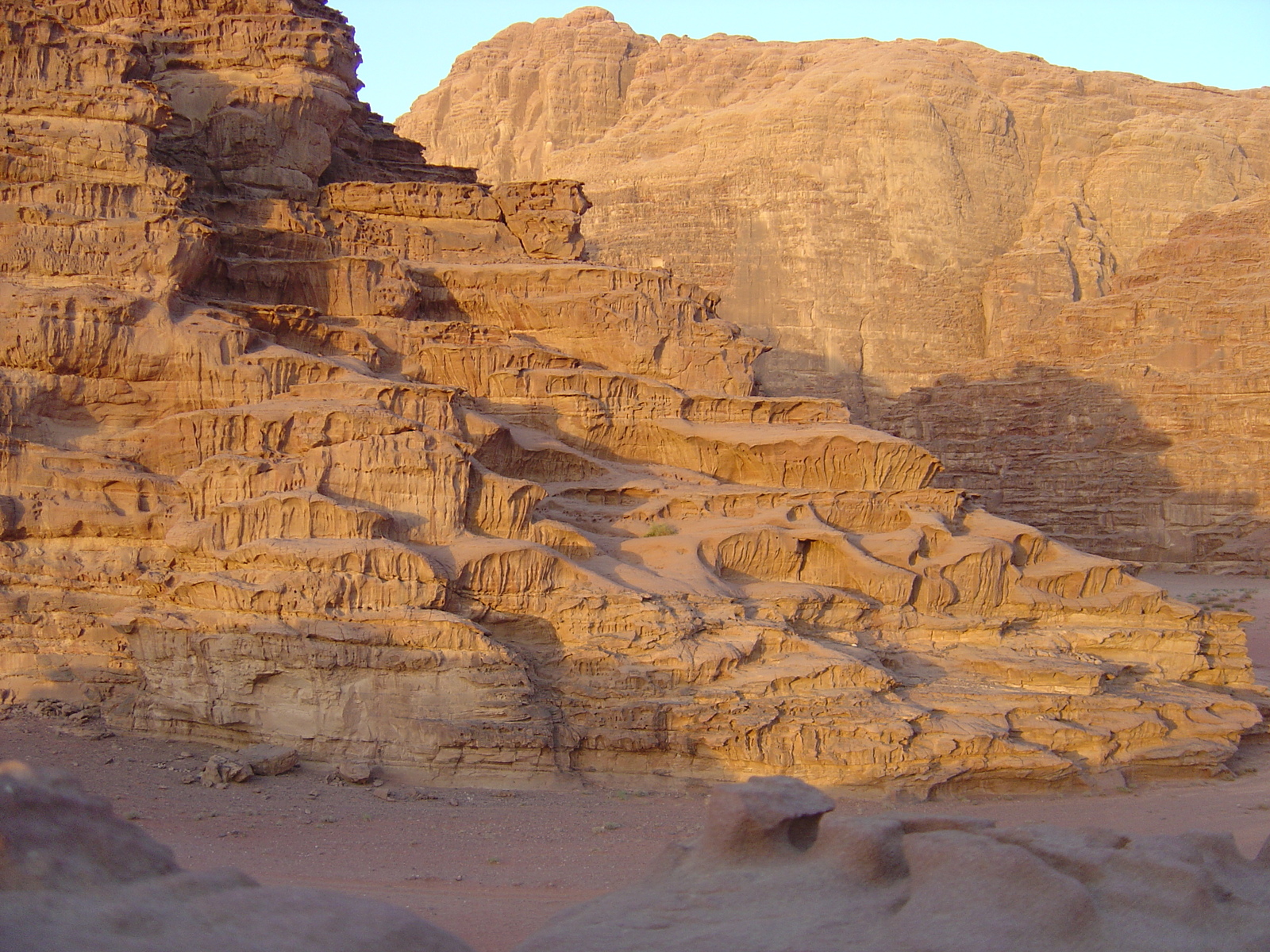 รูปถ่าย จอร์แดน(Jordan) ทะเลทรายวาดีรัม(Wadi Rum Desert) 2004-10 29