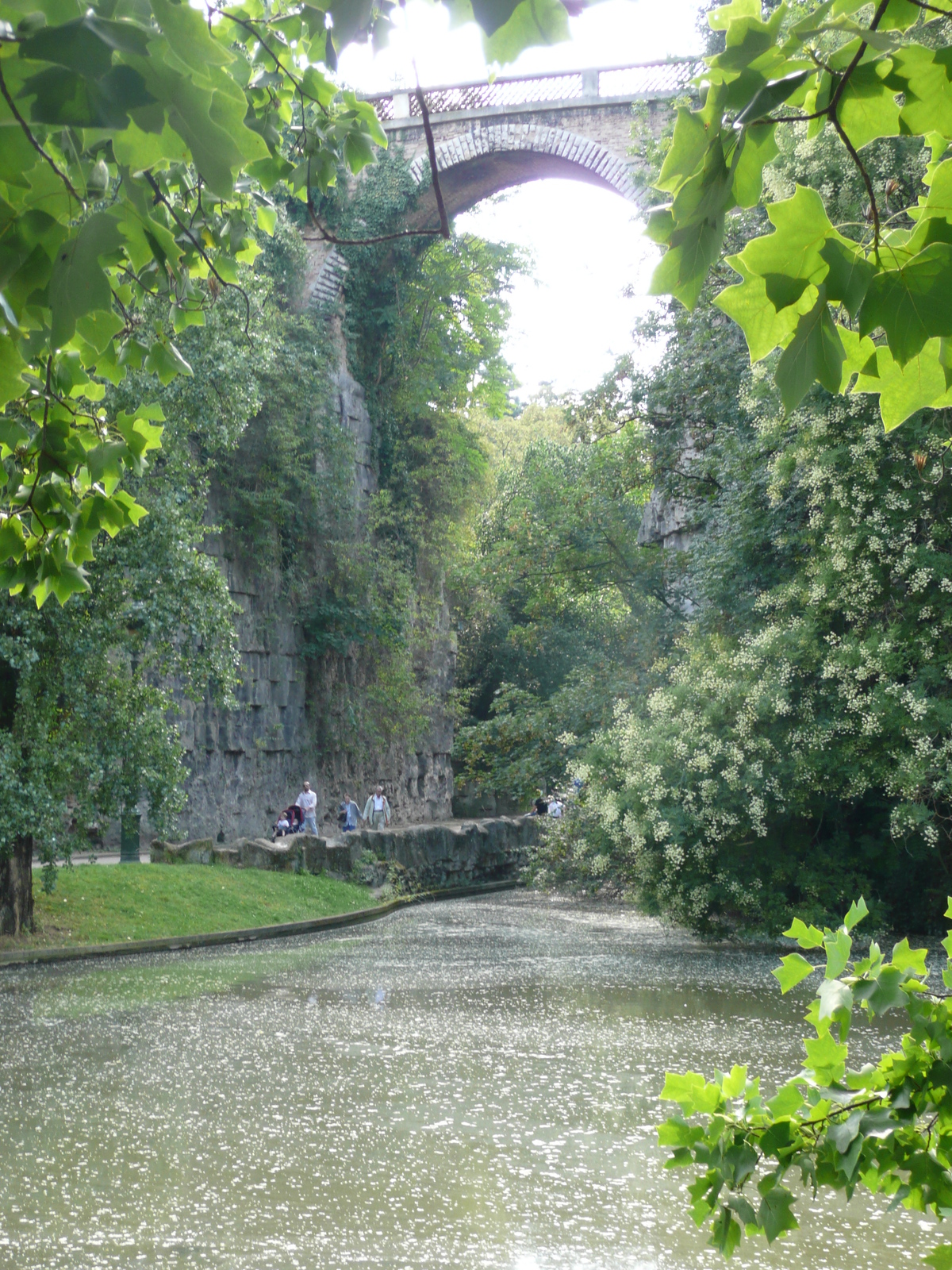 รูปถ่าย ฝรั่งเศส(France) ปารีส(Paris) สวนบุต-โชมง(Parc des Buttes Chaumont) 2007-08 248