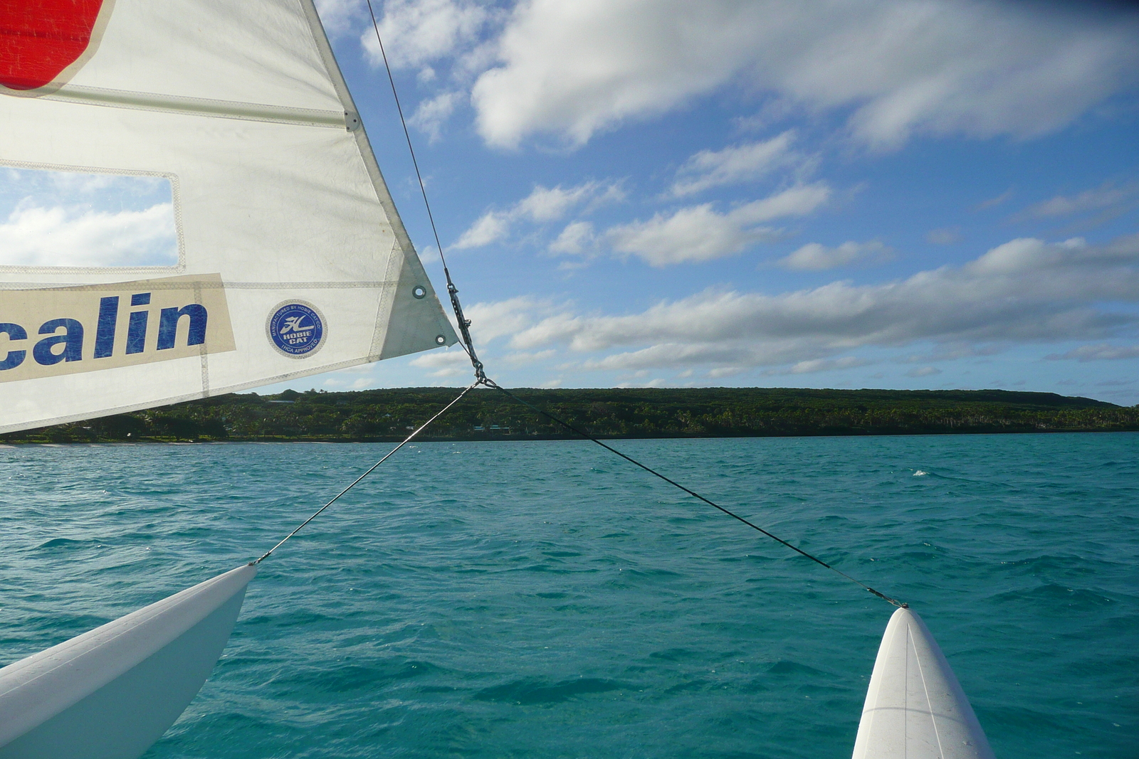 รูปถ่าย นิวแคลิโดเนีย(New Caledonia) เกาะลีฟู(Lifou) อ่าวชาโตบรีย็อง(Chateaubriand Bay) 2010-05 66