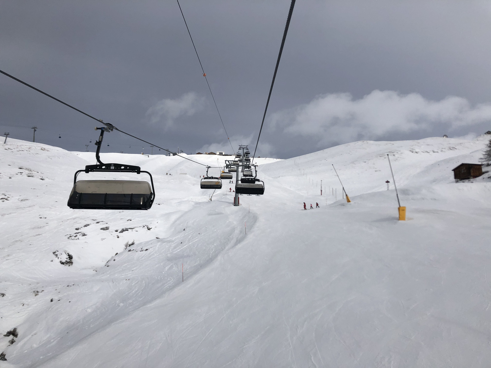 รูปถ่าย สวิสเซอร์แลนด์(Switzerland) ครองส์-มงตานา(Crans Montana) 2020-12 30