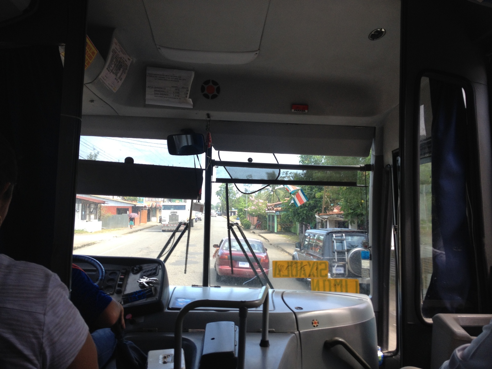 รูปถ่าย คอสตาริกา(Costa Rica) จากลีมอนไปซีกีร์เรส(Limon to Siquirres) 2015-03 49