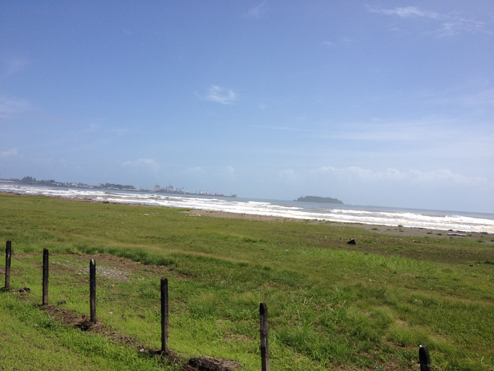 รูปถ่าย คอสตาริกา(Costa Rica) จากลีมอนไปซีกีร์เรส(Limon to Siquirres) 2015-03 44