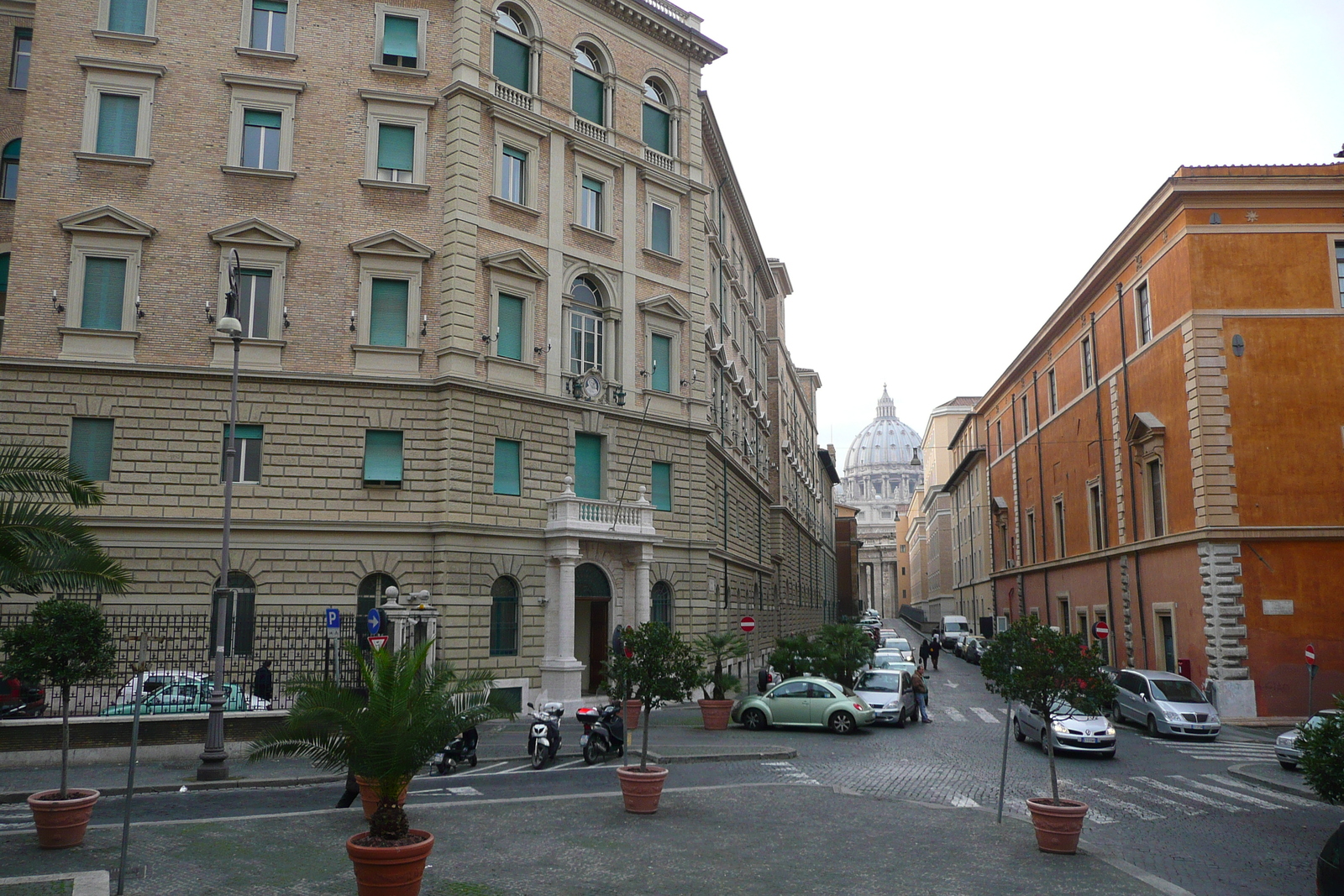 รูปถ่าย อิตาลี(Italy) โรม(Rome) ถนนบอร์โกซานโตสปีรีโต(Borgo Santo Spirito) 2007-11 5