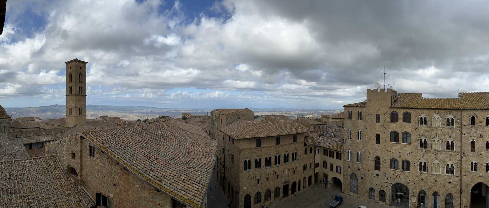รูปถ่าย อิตาลี(Italy) วอลแตร์รา(Volterra) วังเดย์ปรีโอรี(Palazzo dei Priori) 2021-09 70