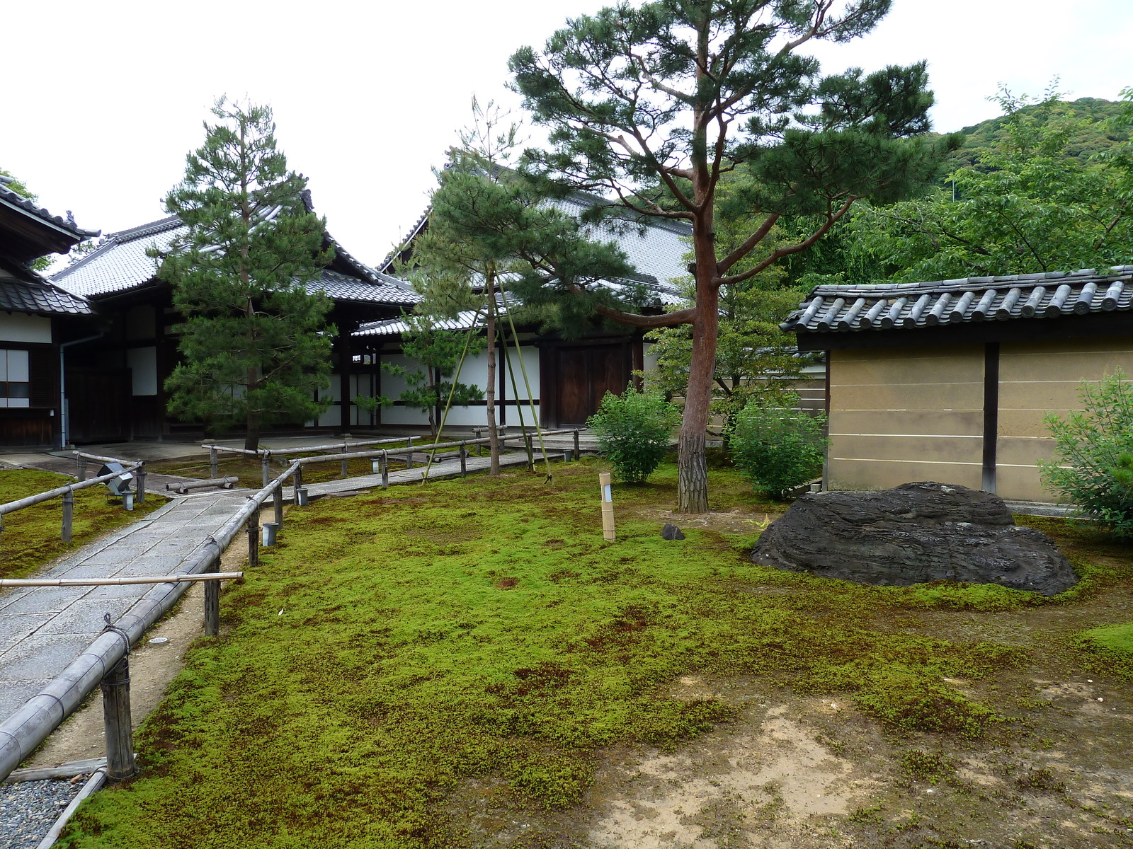รูปถ่าย ญี่ปุ่น(Japan) เกียวโต(Kyoto) ถนนนิเน็นซากะ(Ninenzaka) 2010-06 46
