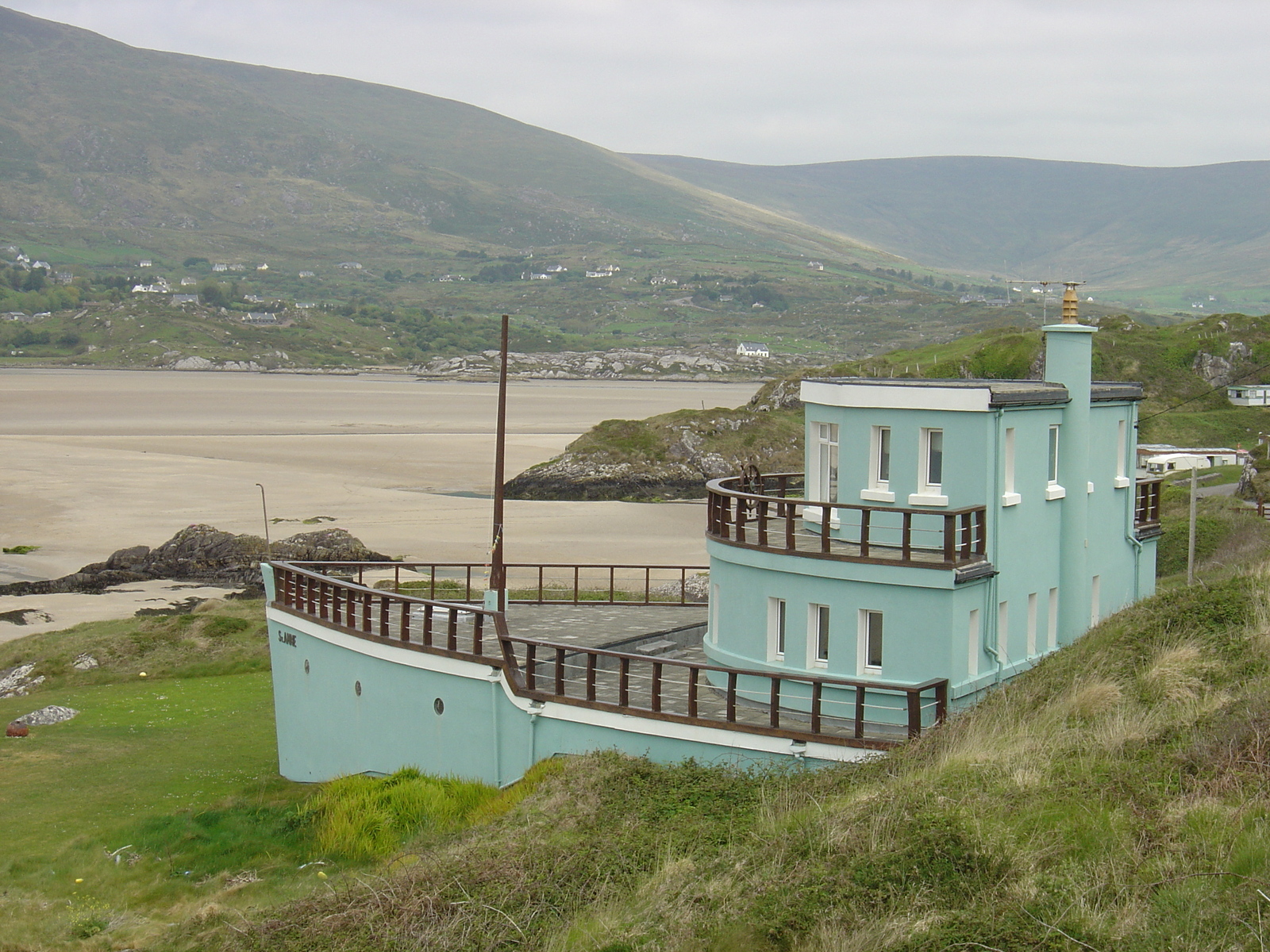 รูปถ่าย ไอร์แลนด์(Ireland) เคอร์รี่(Kerry) ปาร์คนาสิลล่า(Parknasilla) 2004-05 25