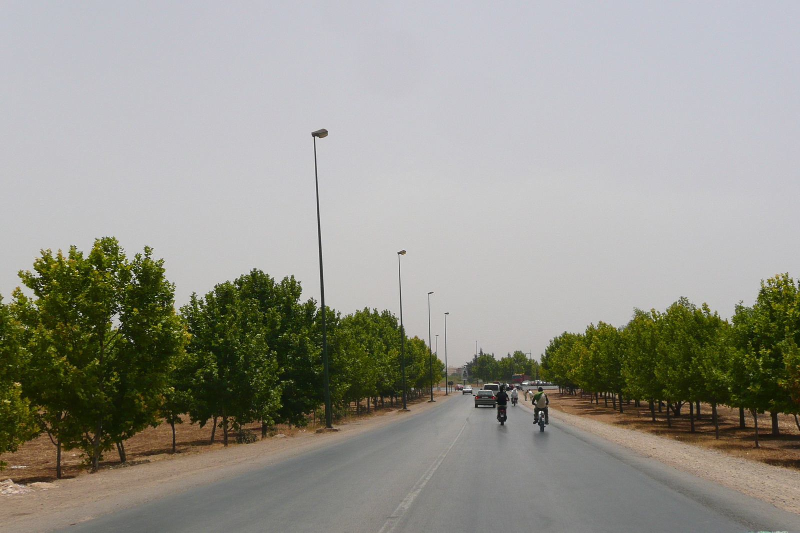 รูปถ่าย โมร็อกโก(Morocco) ถนนจากเฟสไปราบัต(Fes to Rabat Road) 2008-07 82
