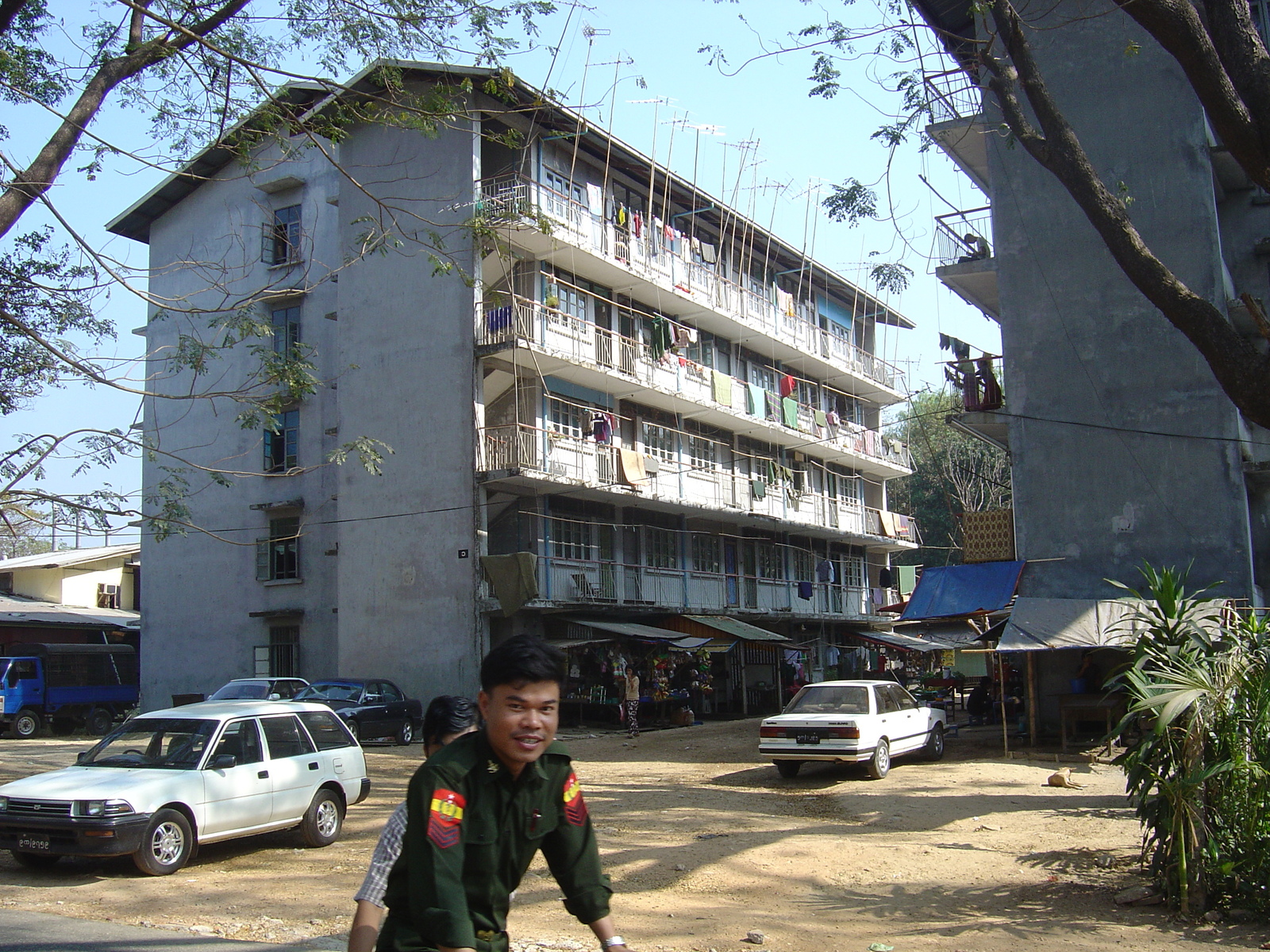 รูปถ่าย พม่า(Myanmar) ย่างกุ้ง(Yangon) 2005-01 126