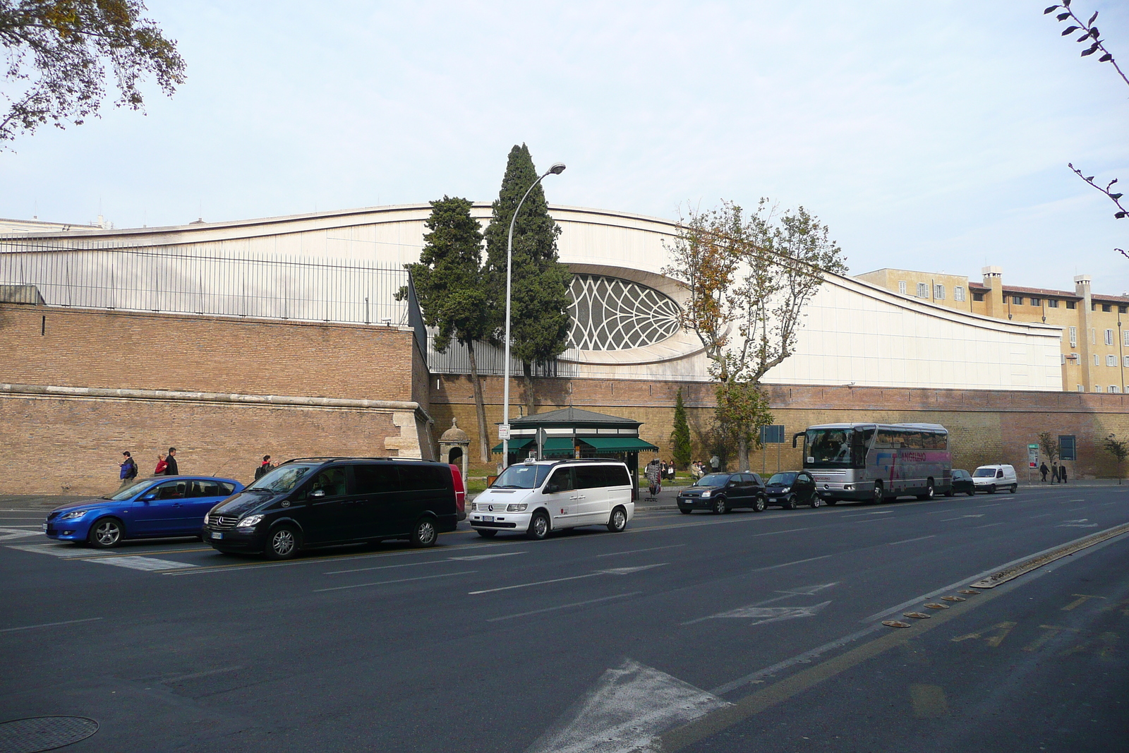 รูปถ่าย อิตาลี(Italy) โรม(Rome) ถนนเกรโกรีโอที่ 7(Via Gregorio VII) 2007-11 3