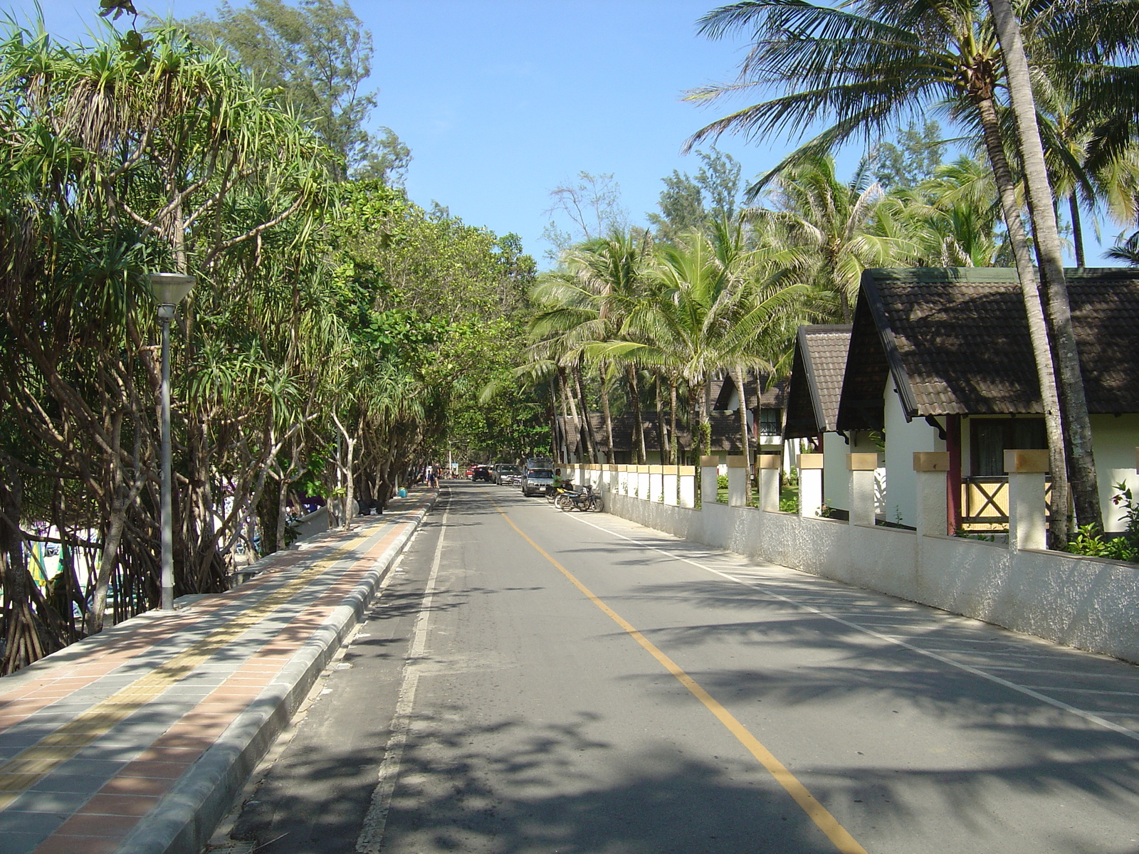 รูปถ่าย ไทย(Thailand) ภูเก็ต(Phuket) หาดกะตะ(Kata Beach) 2005-12 39