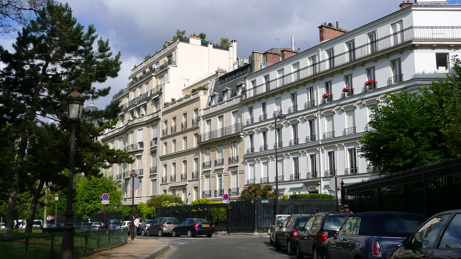 รูปถ่าย ฝรั่งเศส(France) ปารีส(Paris) ถนนฟอช(Avenue Foch) 2007-06 77