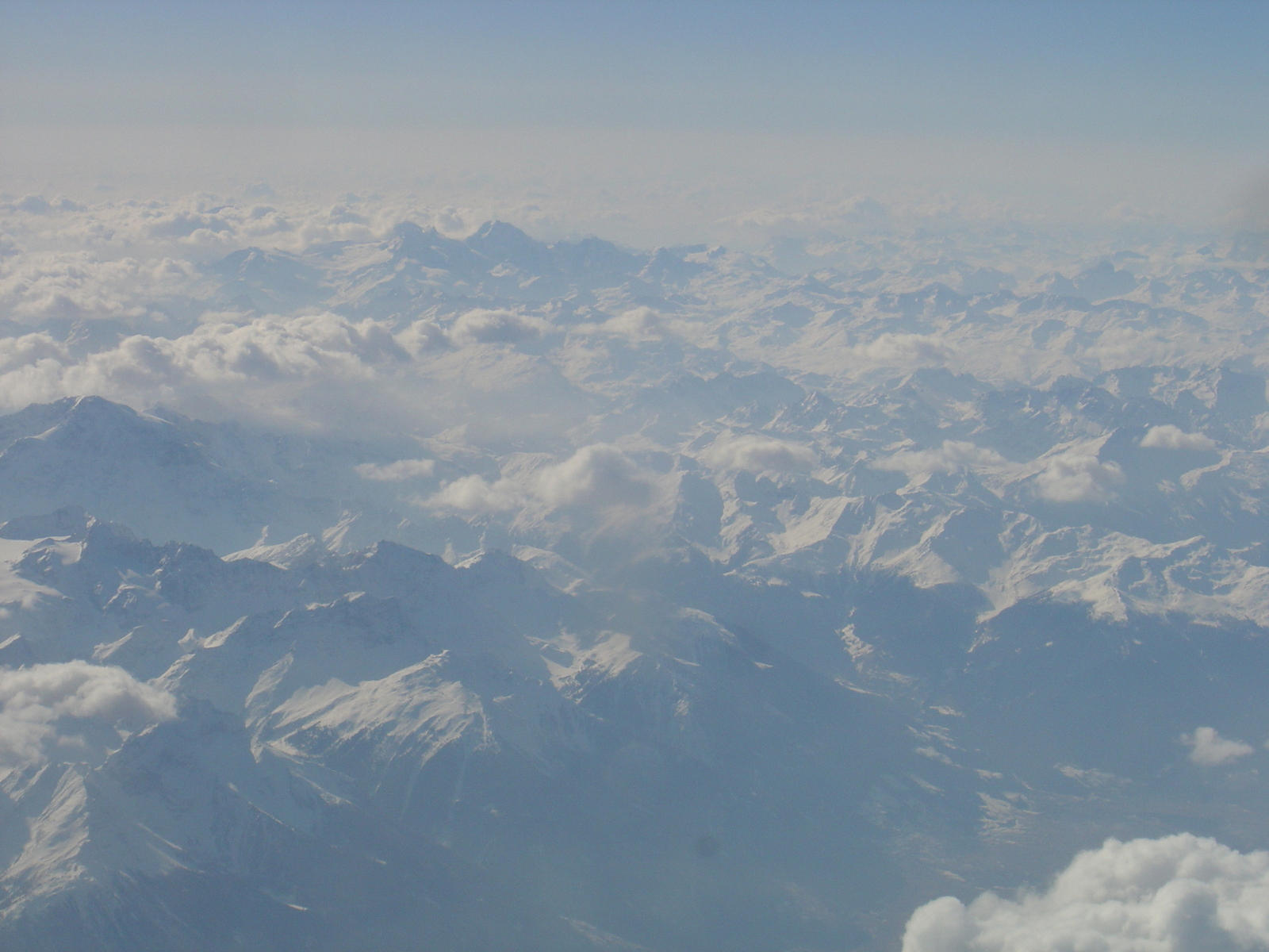 รูปถ่าย ออสเตรีย(Austria) เทืยกเขาแอลป์ (จากมิลานไปมิวนิค)(Alpes(Milan To Munich)) 2005-03 30