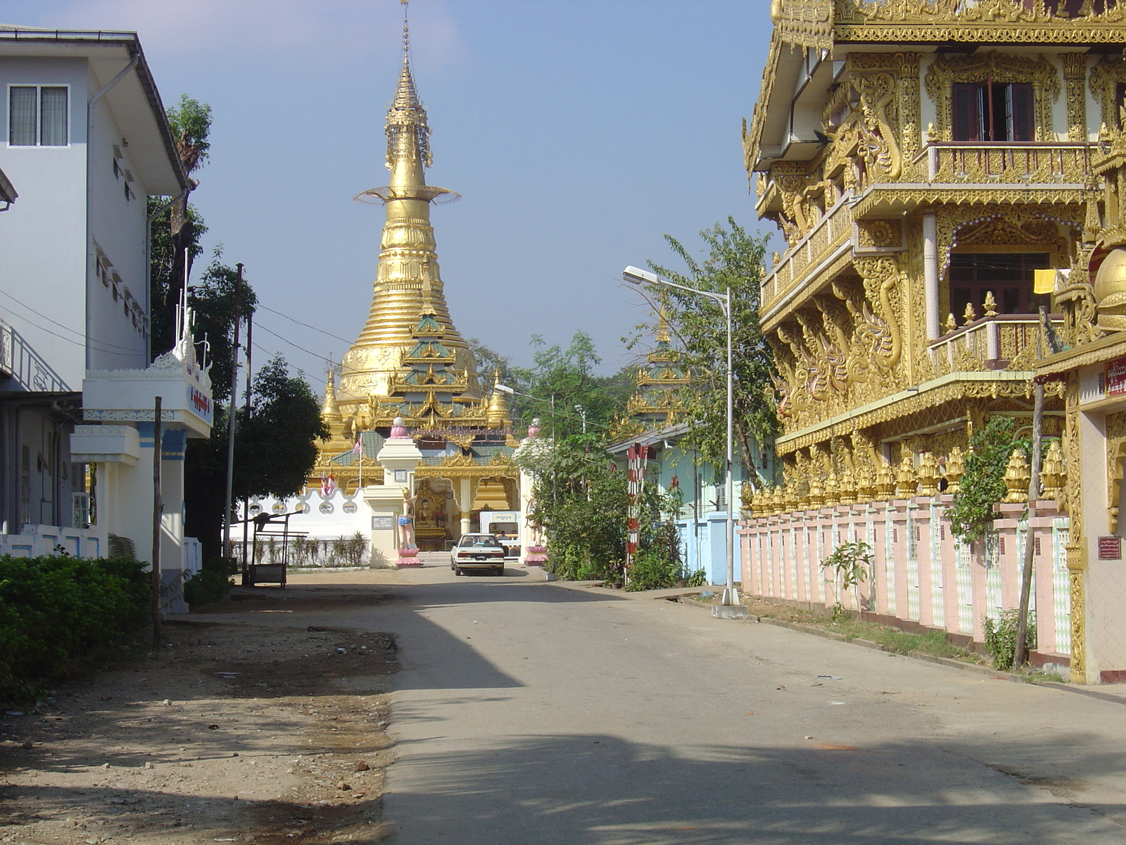 รูปถ่าย พม่า(Myanmar) ย่างกุ้ง(Yangon) 2005-01 82